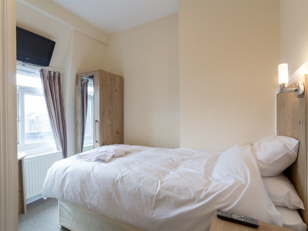 Acton Hill Hotel Ілінг Екстер'єр фото