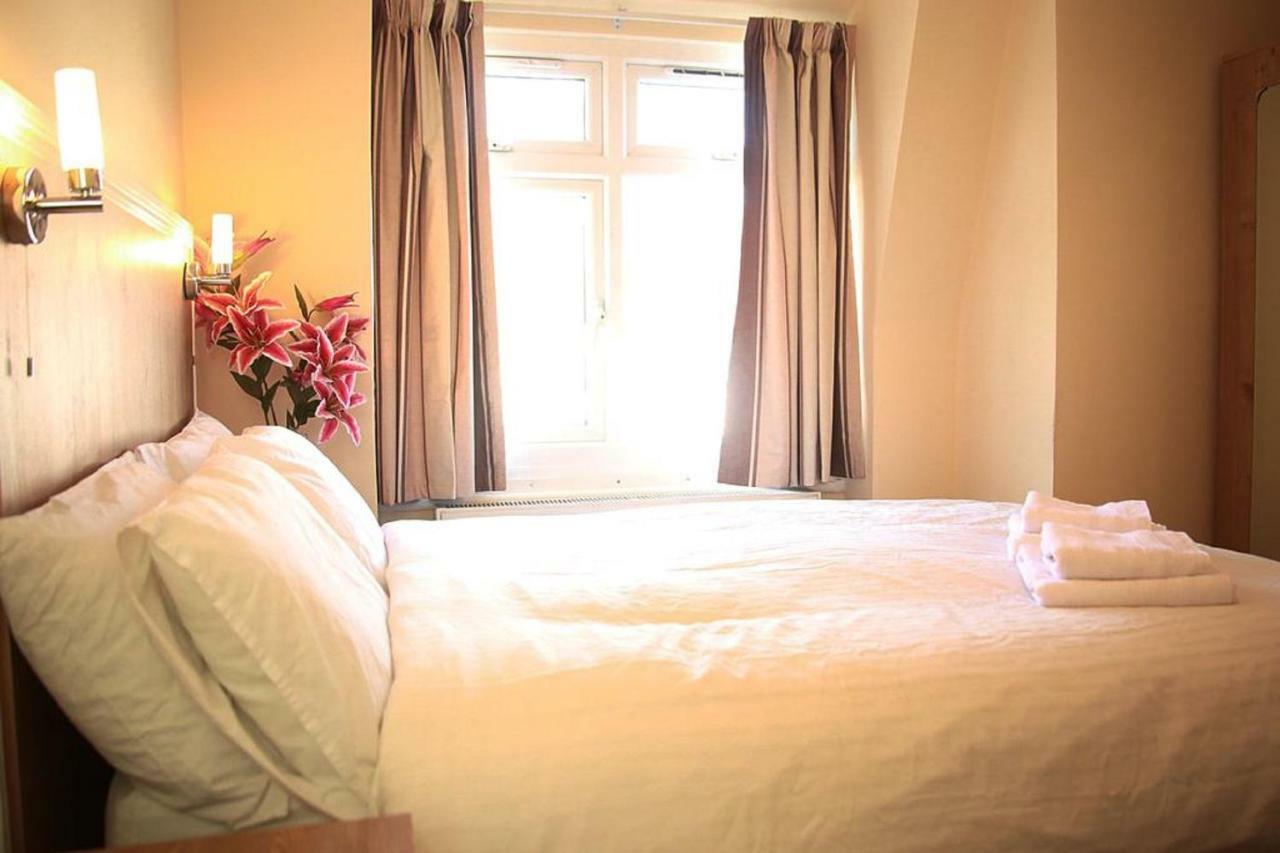 Acton Hill Hotel Ілінг Екстер'єр фото